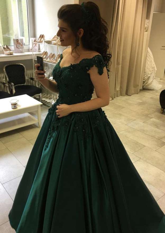 A-Line/Princess Off-The-Shoulder Long Satin Prom Dress With Appliqued