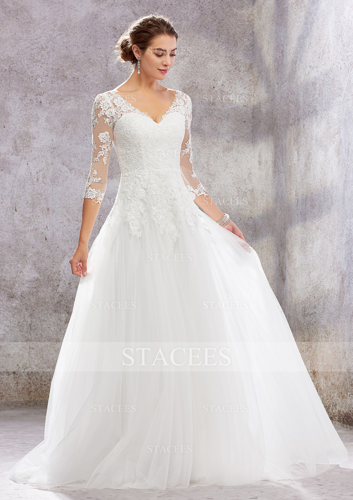 Trapèze robe princesse col en v dentelle tulle traîne balayage robe de mariée