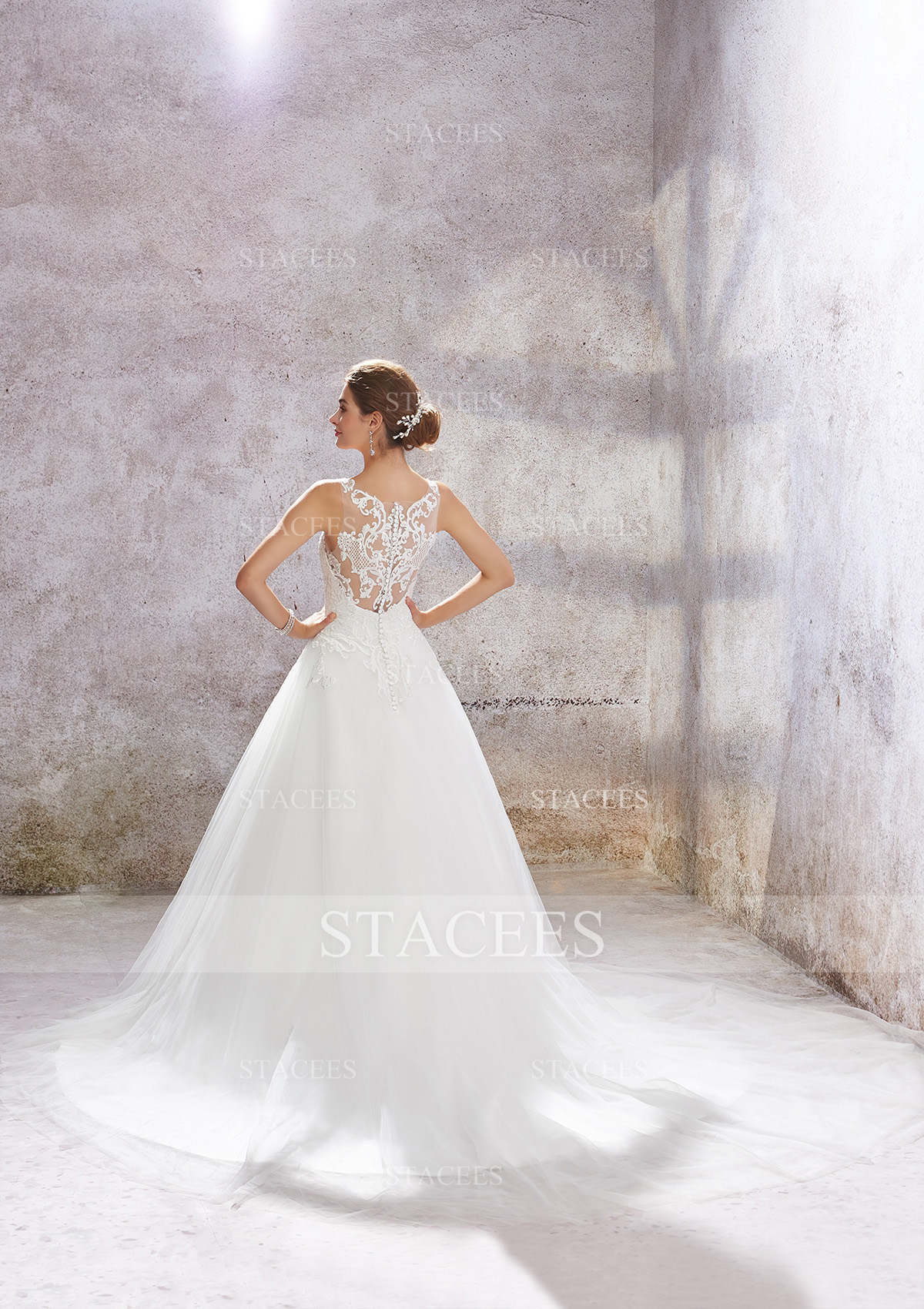 Ivory Princess A-line Illusion Neck Sleeveless Chapel Train Tulle Satin Wedding Dress With Embroidery - STACEES
