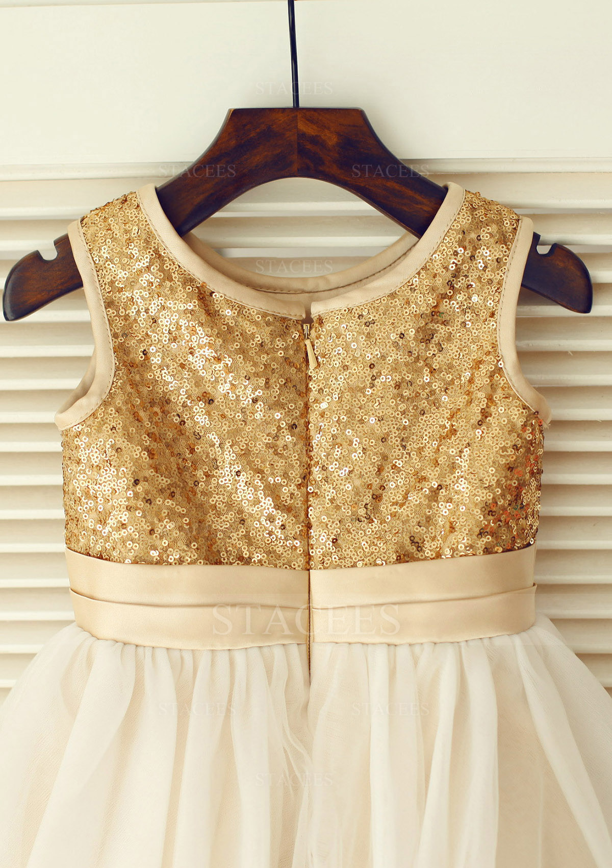 Ivory Alluring Scoop Neck Tulle Sequined A-line Knee-Length Flower Girl Dress With Flowers - STACEES