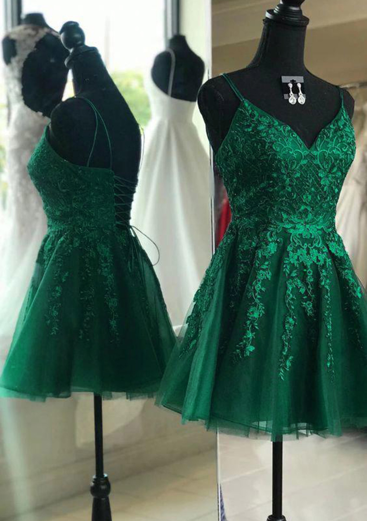 Dark Green A-line Sleeveless Lace Tulle Homecoming Dress With Appliqued Beading - STACEES