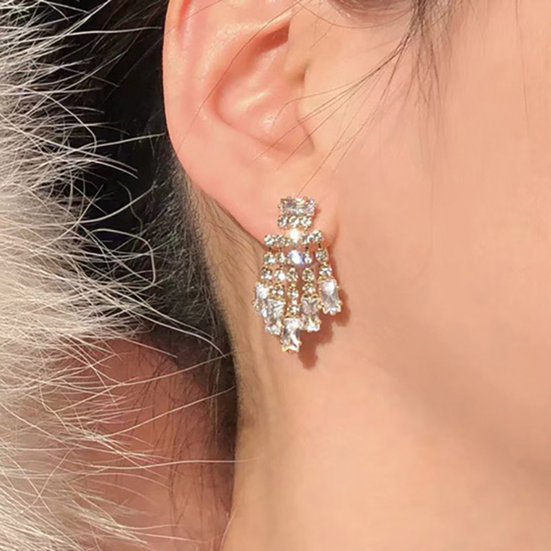 Elegantes lujosos circón pendientes