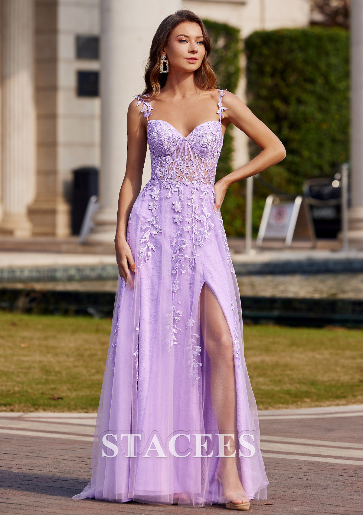 a-line princess prom dresses luxurious sweep train v-neck sleeveless Princess A-line V-neck Sleeveless Tulle Satin Sweep Train Prom Dress,