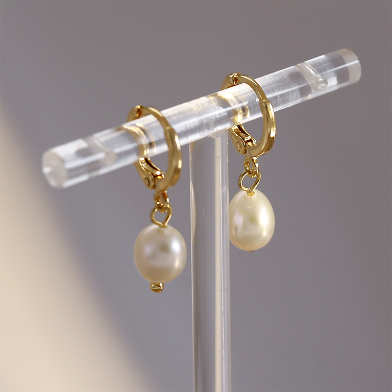 Elegant Gorgeous Vintage Ladies' Pearl Earrings 