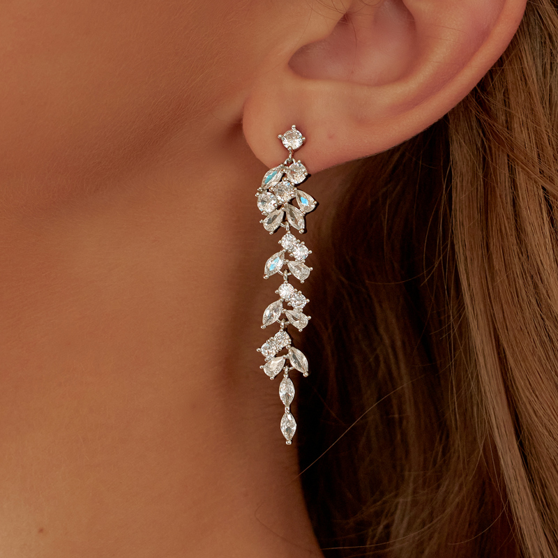 Gorgeous Shining Women's Alloy Earrings with Rhinestones