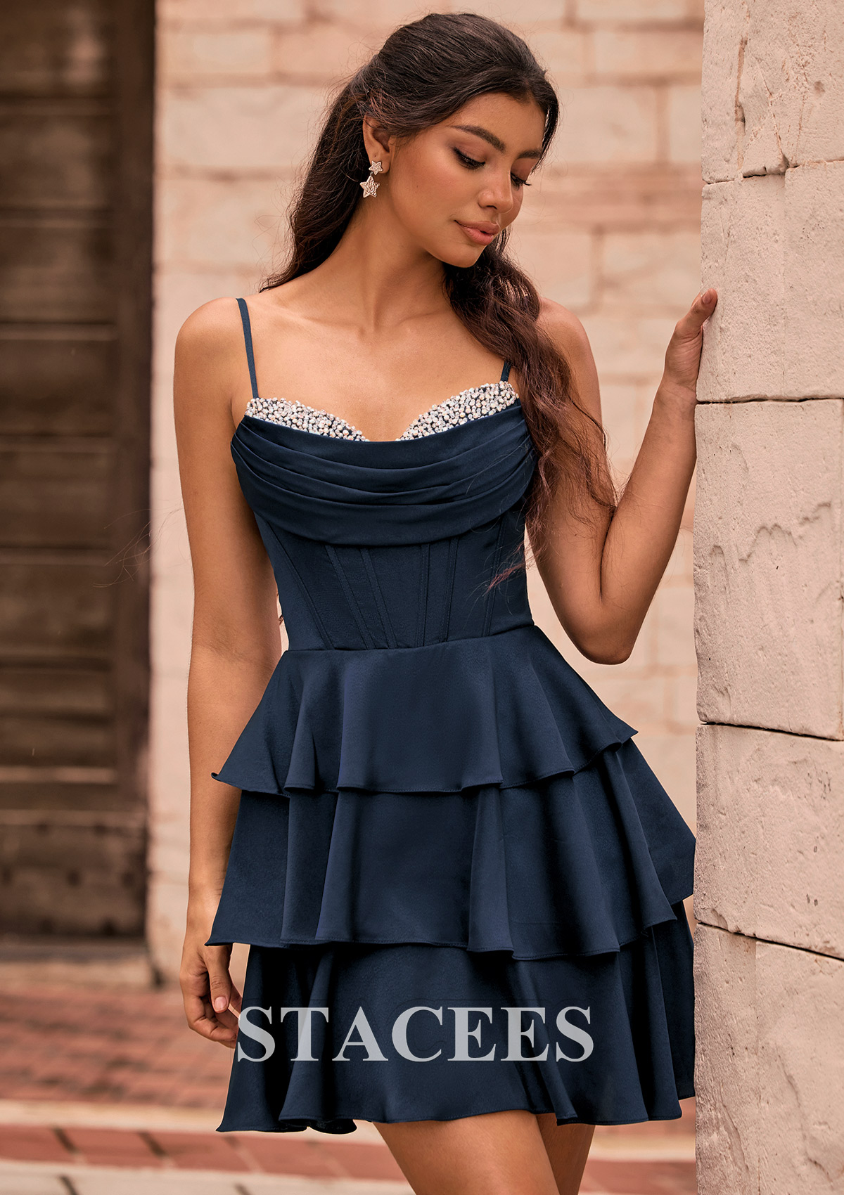 Bleu marine foncé Robe trapèze col bénitier satin extensible courte/mini robe de fête de la rentrée avec perles volants - STACEES