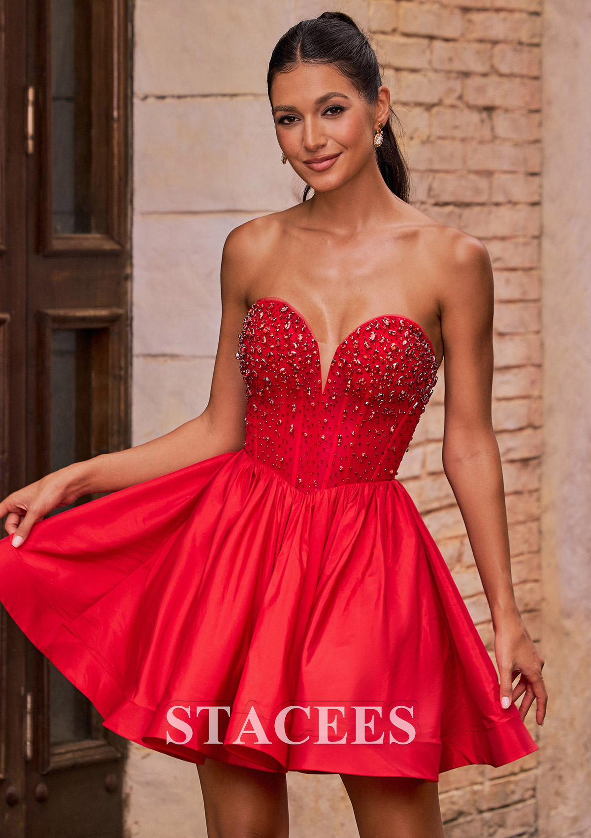 Rouge Robe trapèze cache coeur taffetas courte/mini robe de fête de la rentrée avec perles plissé - STACEES