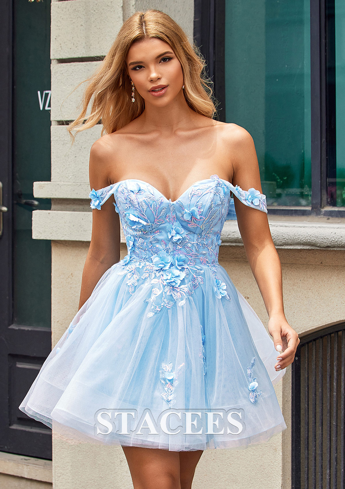 pink and black prom dress Chic A-line Straps Long Applique Lace Mutil Laye – SELINADRESS EDIT_HAMPTON_26PF Color:SUNWASHED CHECK embellished with floral appliqués White Ao Dai Vietnamese