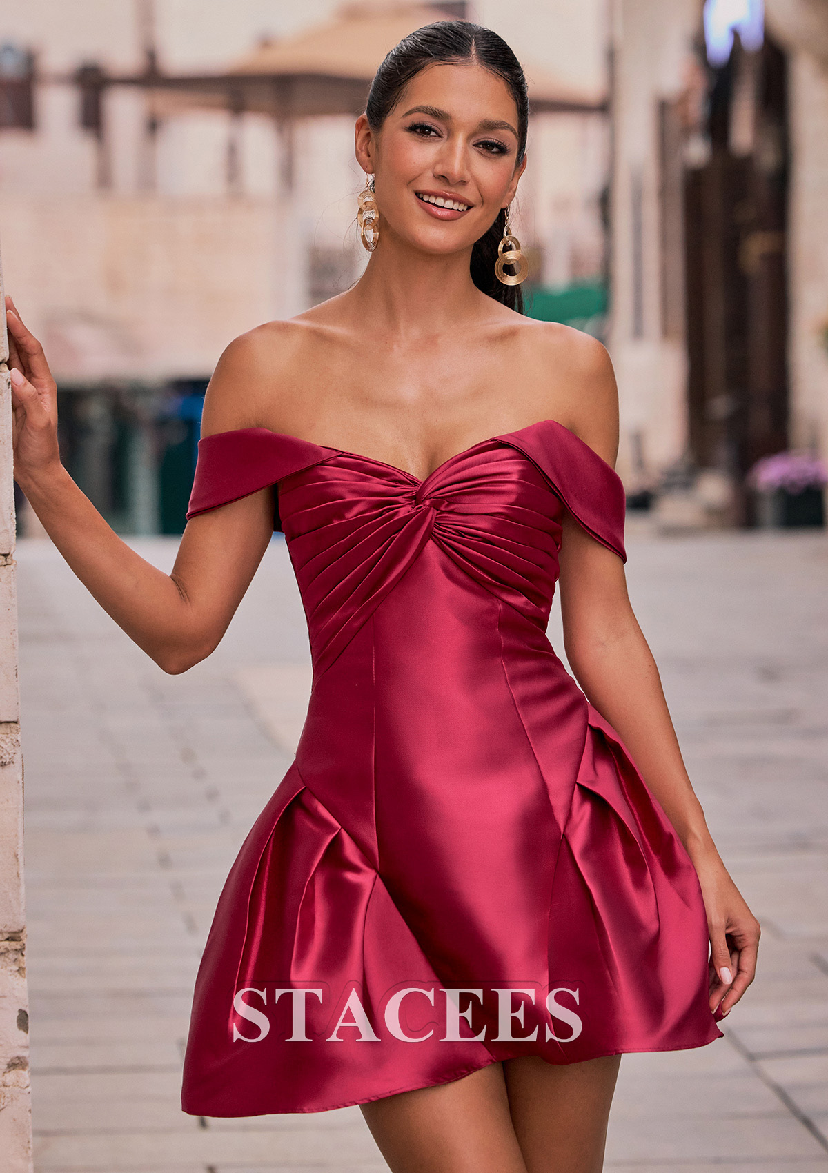 Bordeaux Robe trapèze épaule dénudée mikado courte/mini robe de fête de la rentrée avec plissé - STACEES