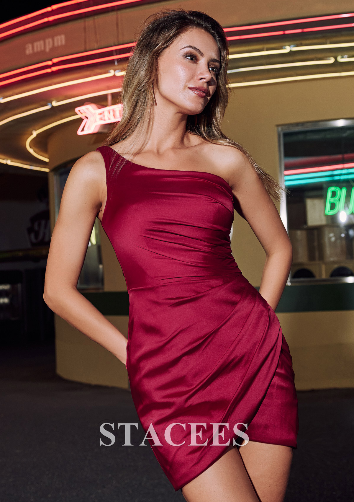 Burgundy Fourreau une épaule satin courte/mini robe de bal - STACEES