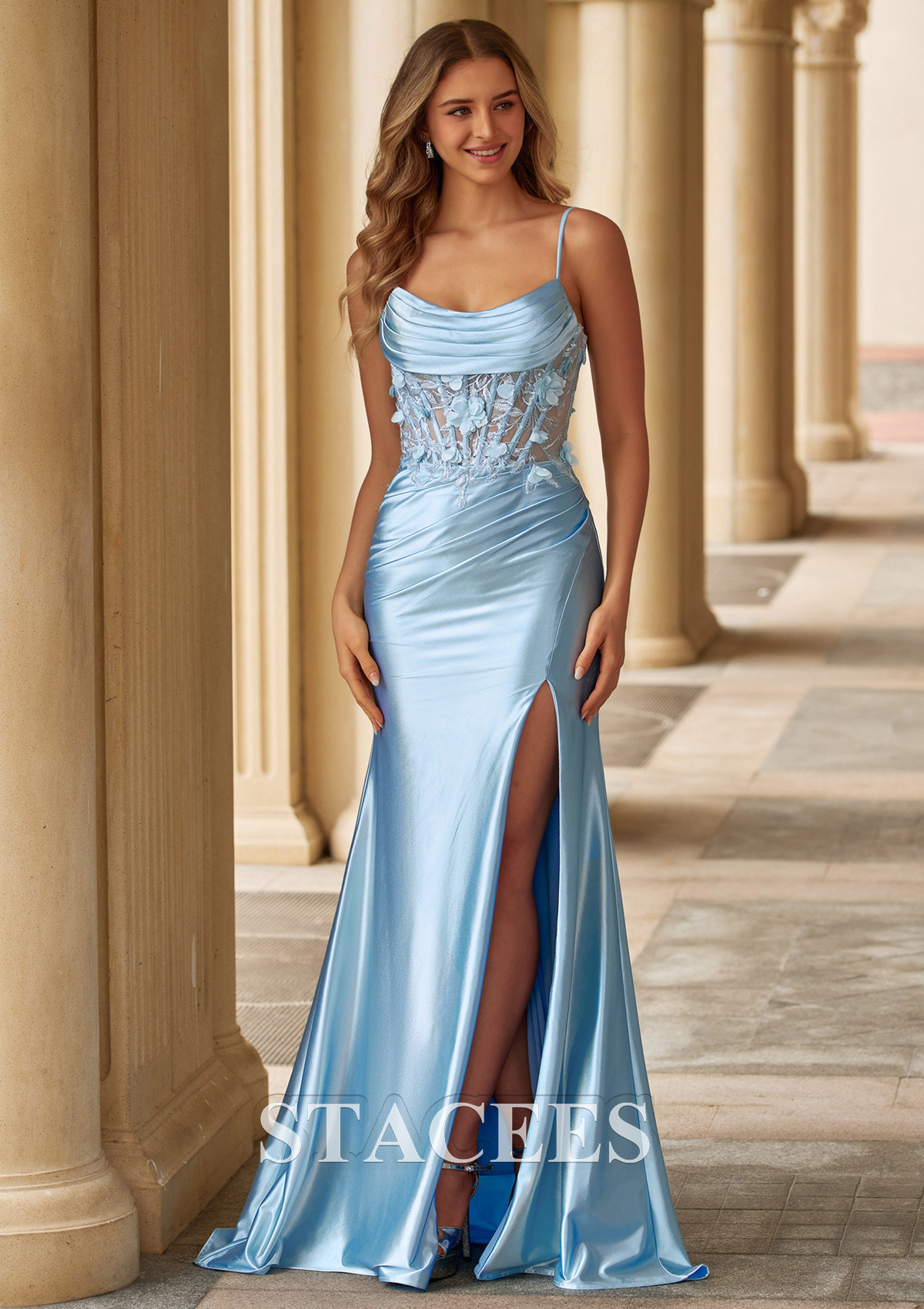 Bleu Ciel Fourreau col bénitier soie comme du satin traîne balayage robe de bal avec appliqué fleurs paillettes - STACEES