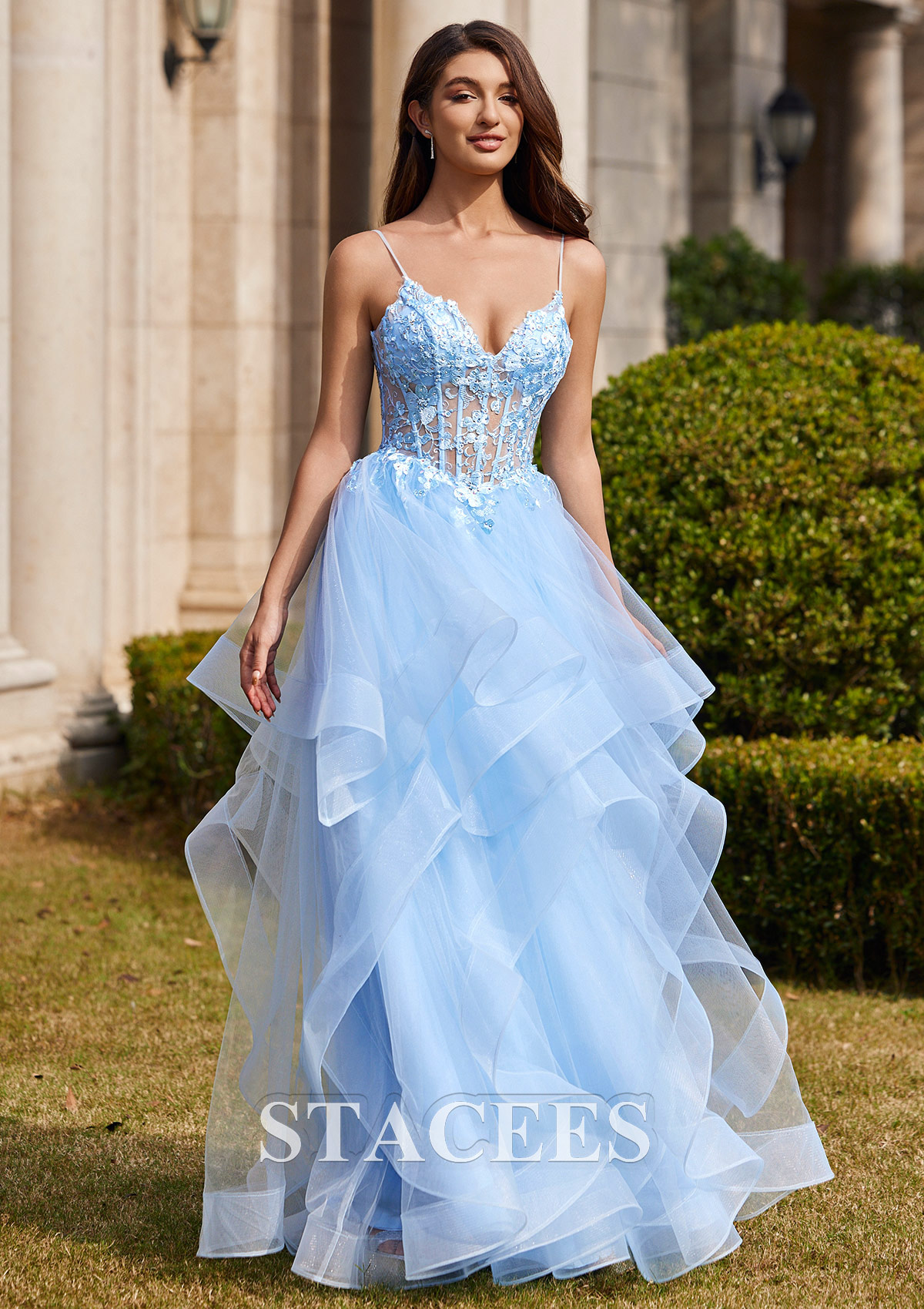 Bleu Ciel Robe marquise col en v tulle traîne balayage robe de bal - STACEES