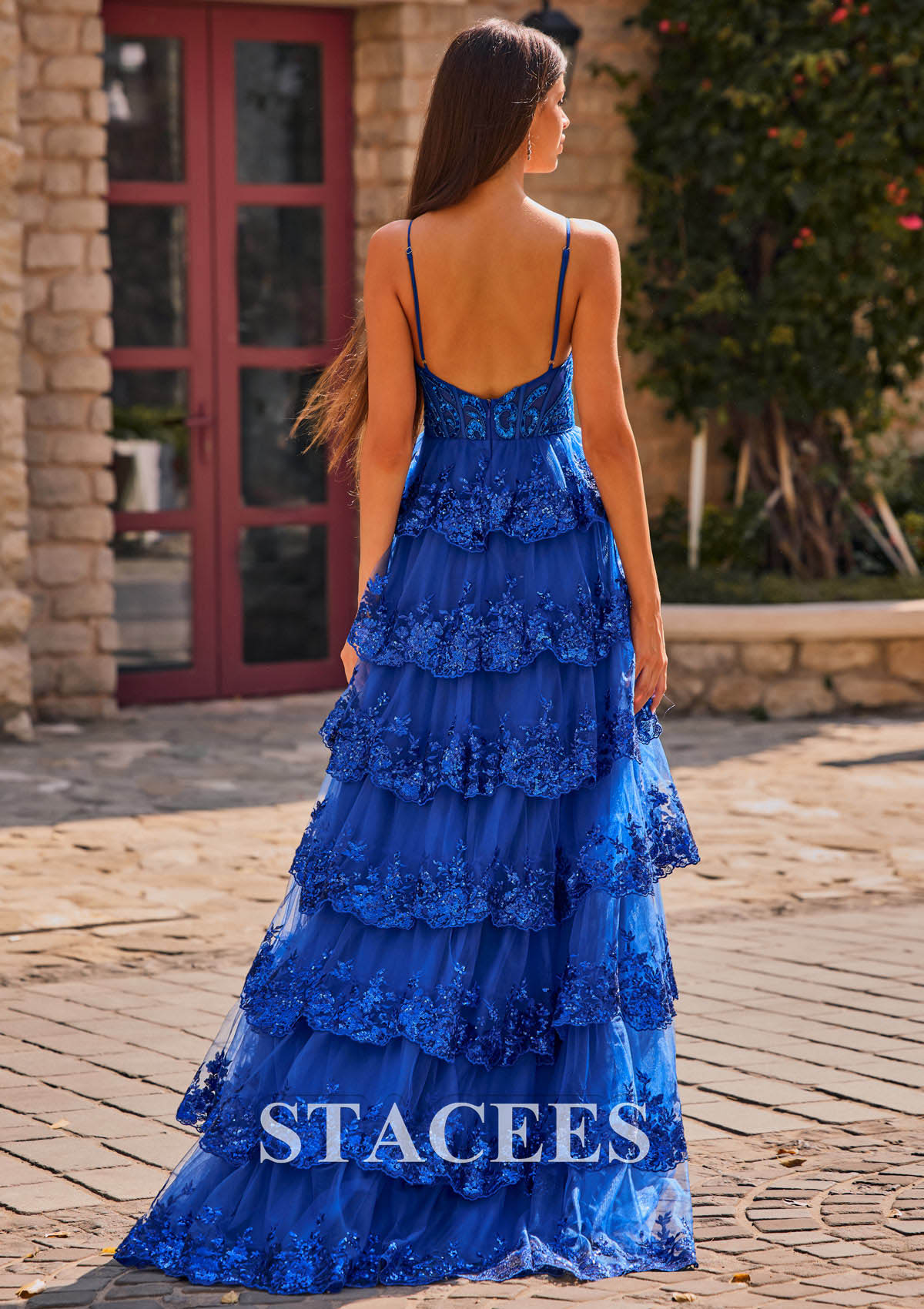 Bleu Royal Trapèze col en v tulle traîne balayage robe de bal avec volants - STACEES