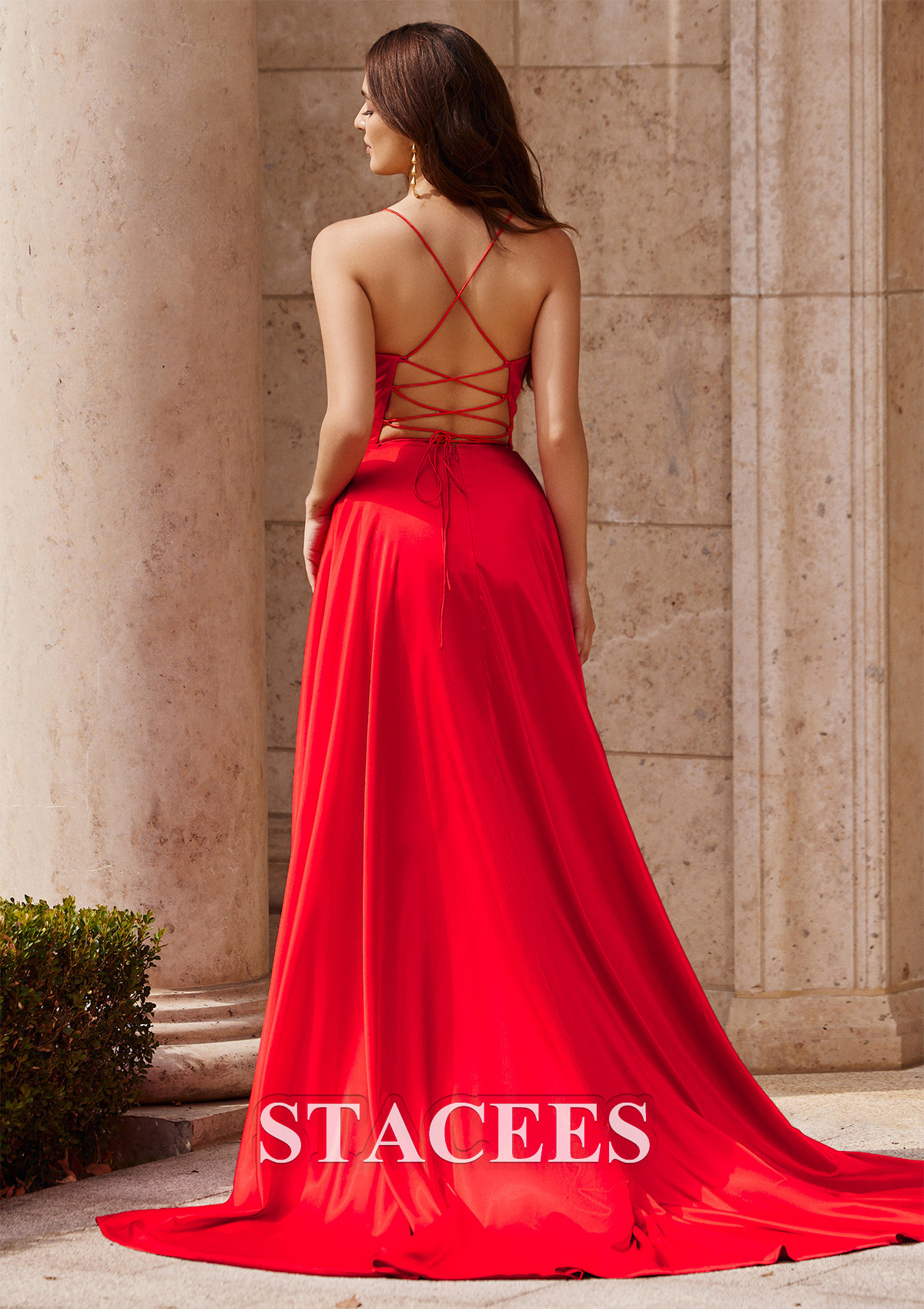 Red Vestido línea a escote en v tela charmeuse barrer tren vestido de graduación - STACEES
